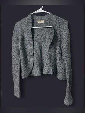 Hollister Women's Gray Open-Front Knit Cardigan Sweater